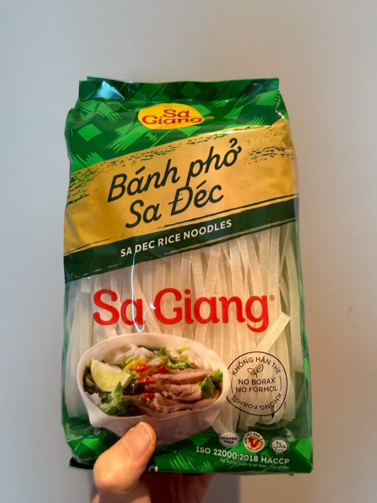 vietnam souvenir pho